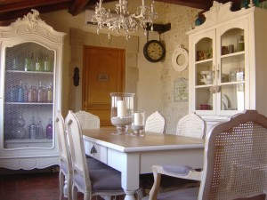 SALLE A MANGER SHABBY CHIC RELOOKEE COTTAGE ET PATINE