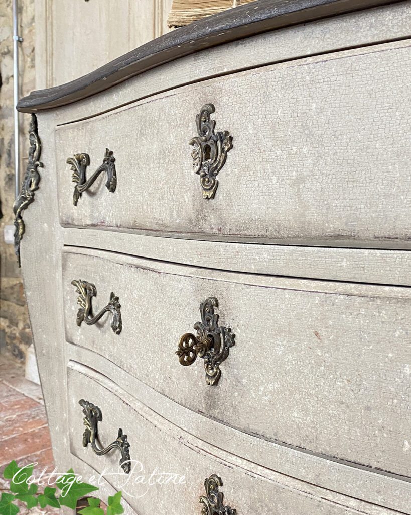 ATELIER COTTAGE ET PATINE COMMODE PATINEE TEMPERA ANCIENNE PATINE 18EME (21) ATELIER COTTAGE ET PATINE COMMODE PATINEE TEMPERA ANCIENNE PATINE 18EME (21)