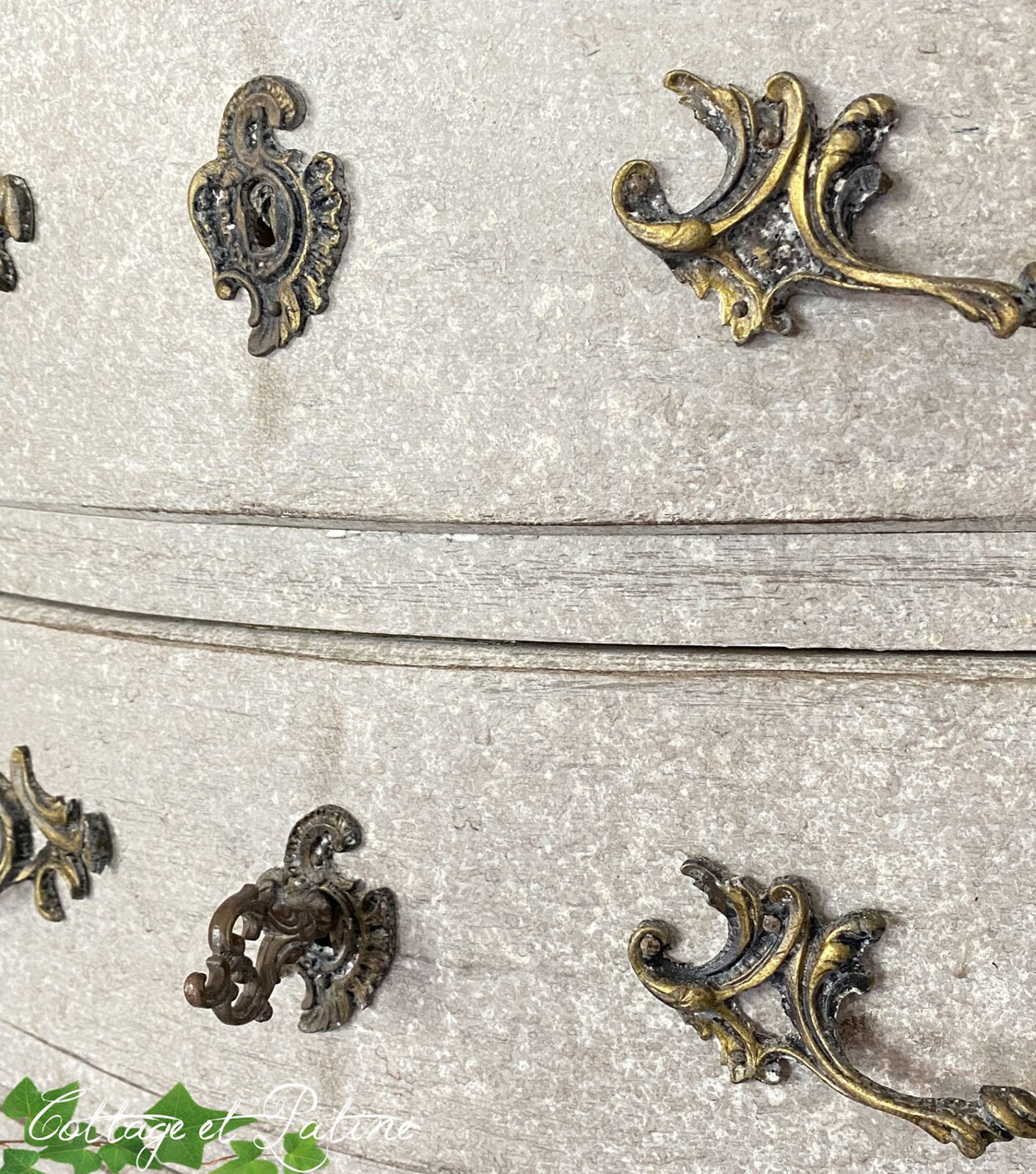 semainier louis XV patine XVIIIe ancienne Cottage et Patine 01 semainier louis XV patine XVIIIe ancienne Cottage et Patine